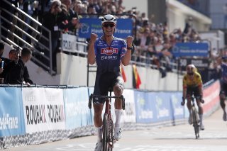 Mathieu van der Poel grandissime favori à sa propre succession sur Paris-Roubaix KEYSTONE/EPA/YOAN VALAT